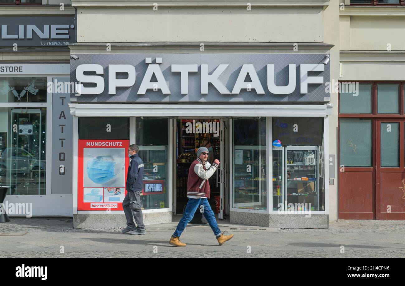Spätkauf, Joachimsthaler Straße, Charlottenburg, Berlin, Deutschland Stock Photo