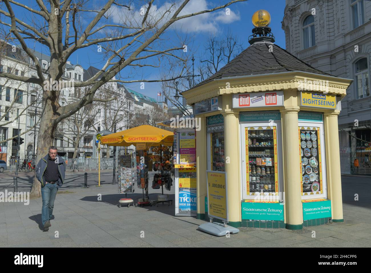 Historischer Kiosk, Kurfürstendamm, Charlottenburg, Berlin, Deutschland Stock Photo Alamy