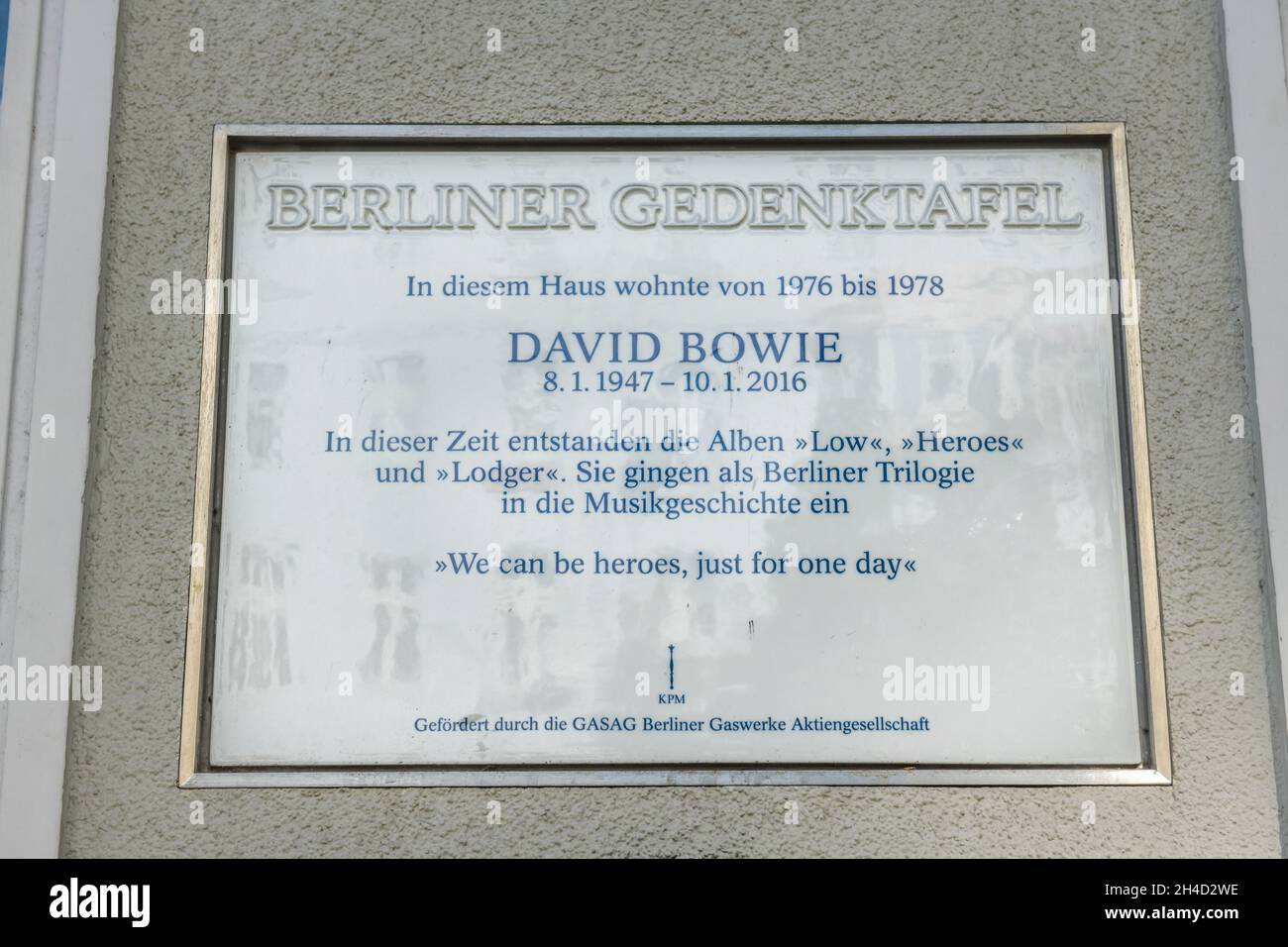 Gedenktafel, Wohnhaus David Bowie, Hauptstraße, Schöneberg, Berlin, Deutschland Stock Photo Alamy