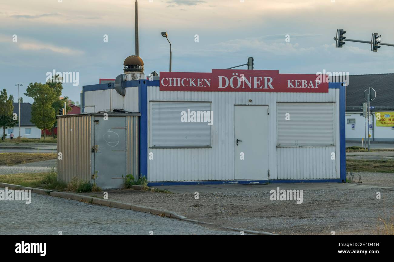 Donerbude hi-res stock photography and images - Alamy