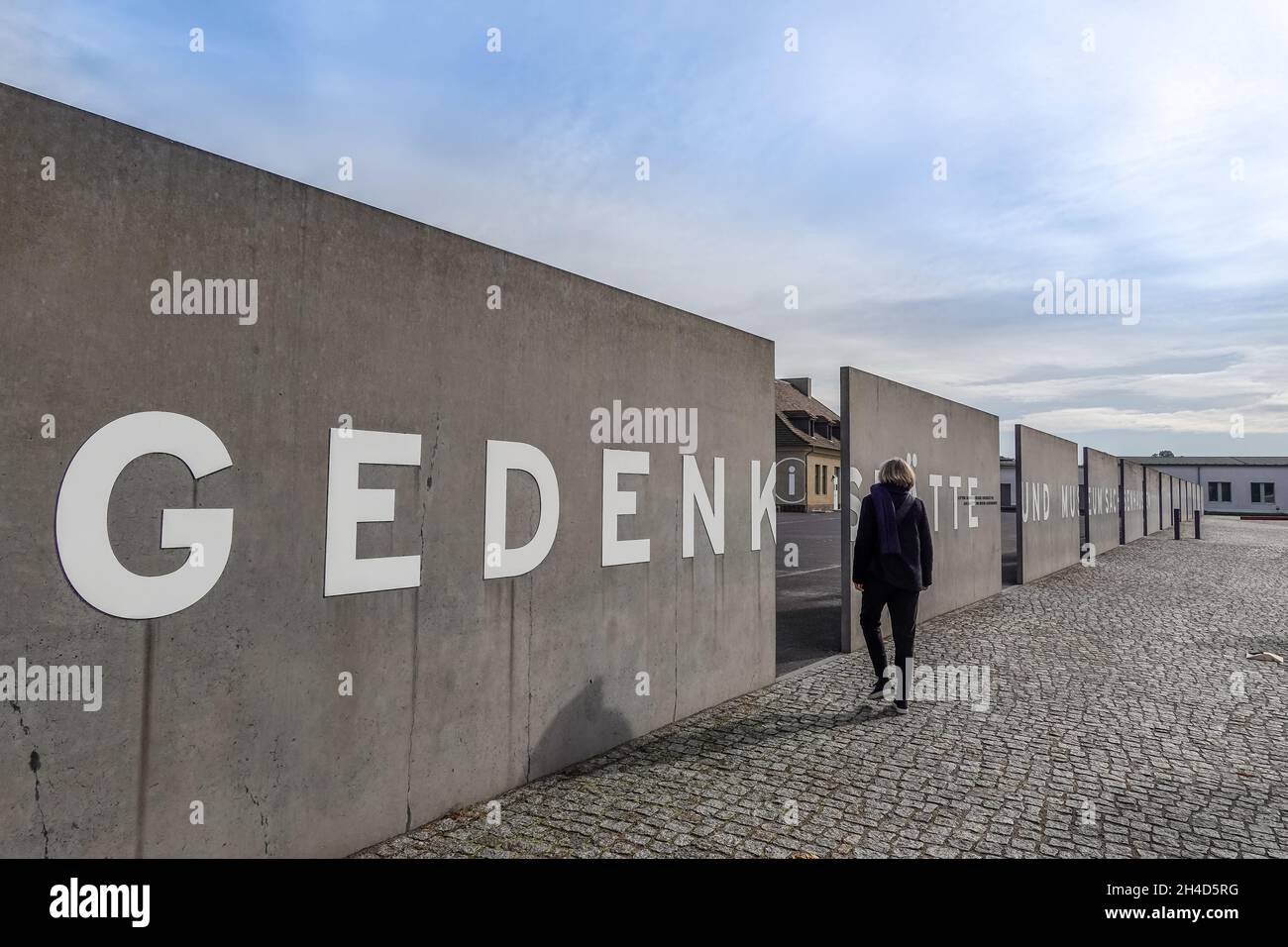 Eingang, Gedenkstätte und Museum Konzentrationslager Sachsenhausen, Oranienburg, Landkreis Oberhavel, Brandenburg, Deutschland Stock Photo