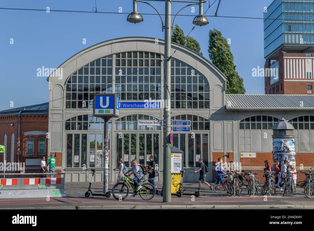 U-Bahnhof Warschauer Straße, Friedrichshain, Berlin, Deutschland Stock Photo