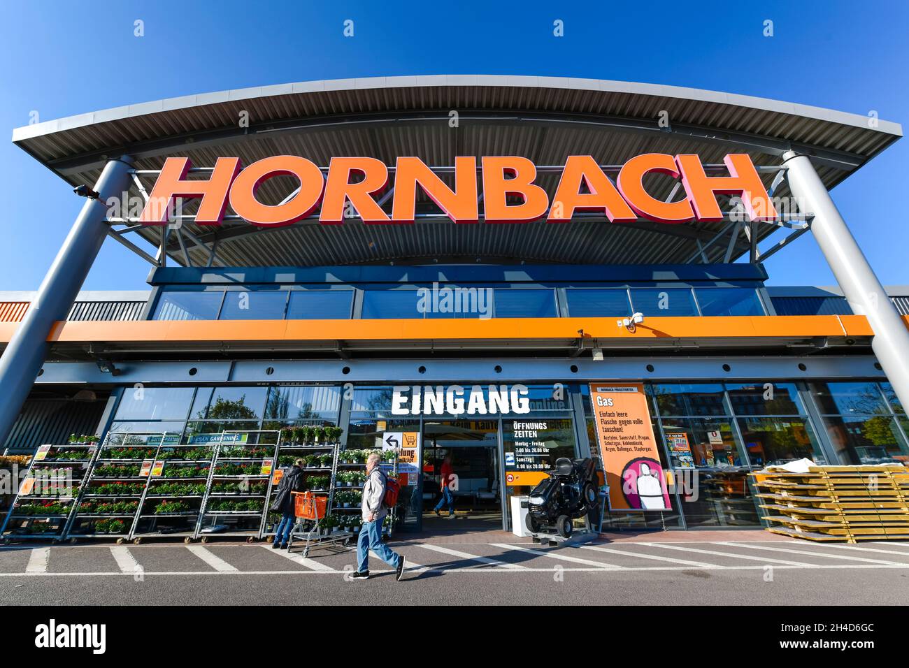 Hornbach hi-res stock photography and images - Page 2 - Alamy
