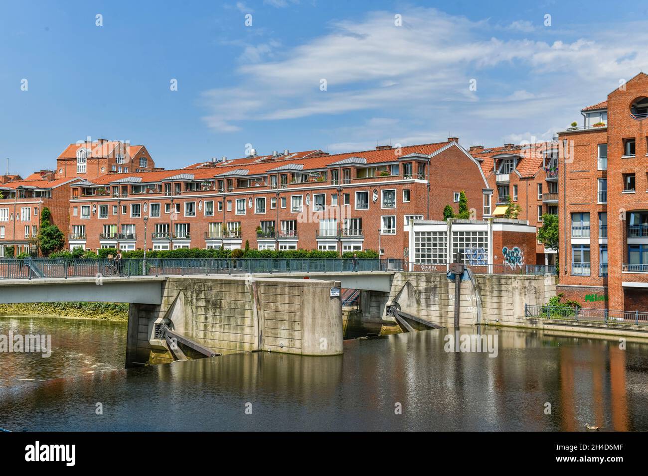 Wohnanlage, Immobilien, Kleine Weser, Teerhof, Bremen, Deutschland Stock Photo