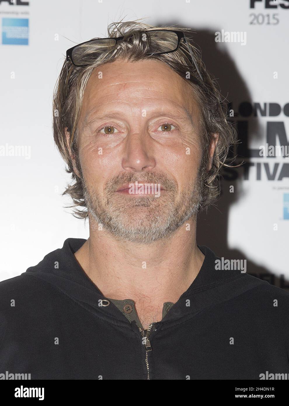 A Tribute to Mads Mikkelsen: How the Delectable Dane Conquered Hollywood -  Hollywood Insider, image size:990x1390