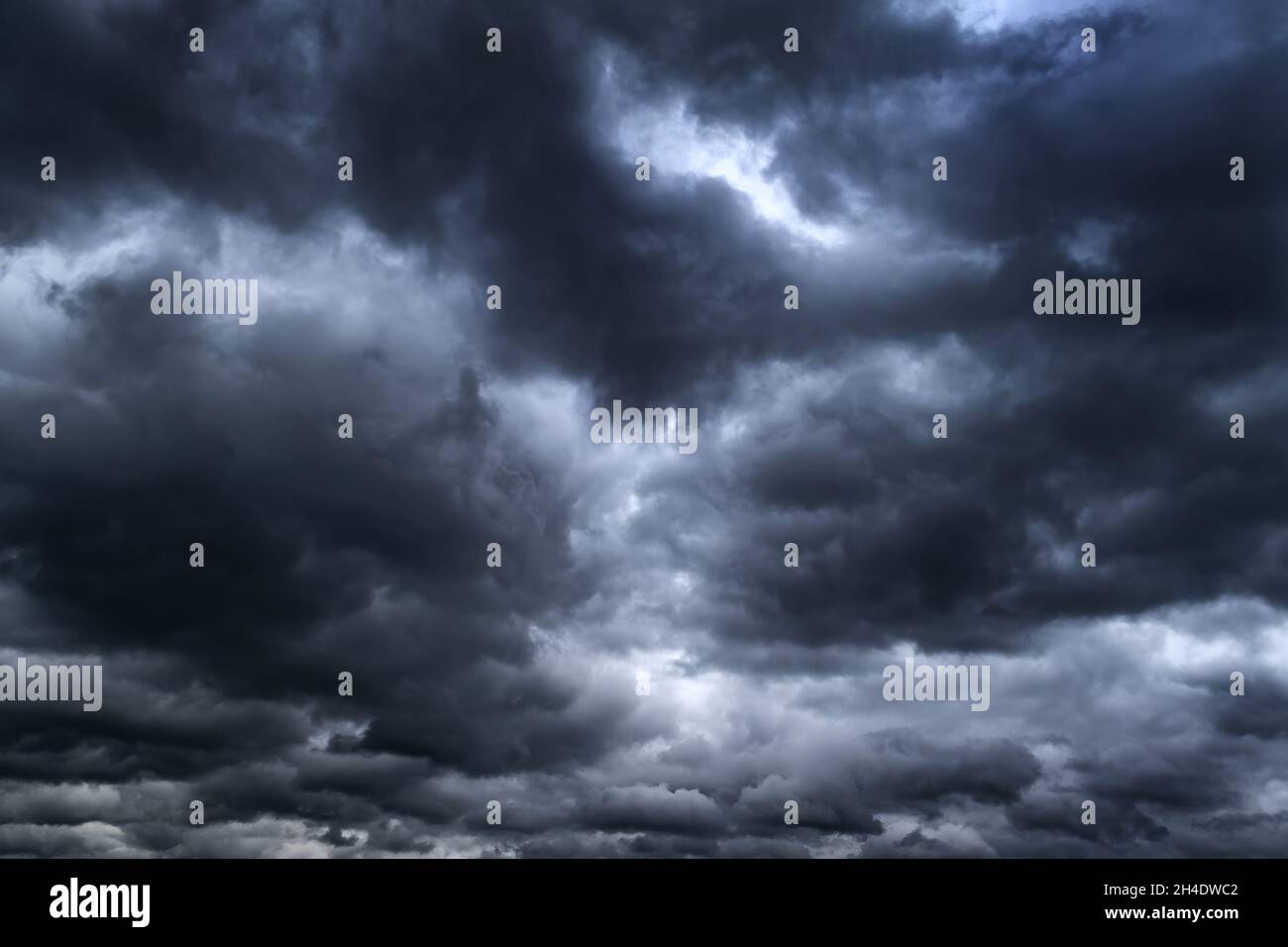 Dramatic Dark Clouds before Thunder Storm and Rain Stock Photo - Alamy