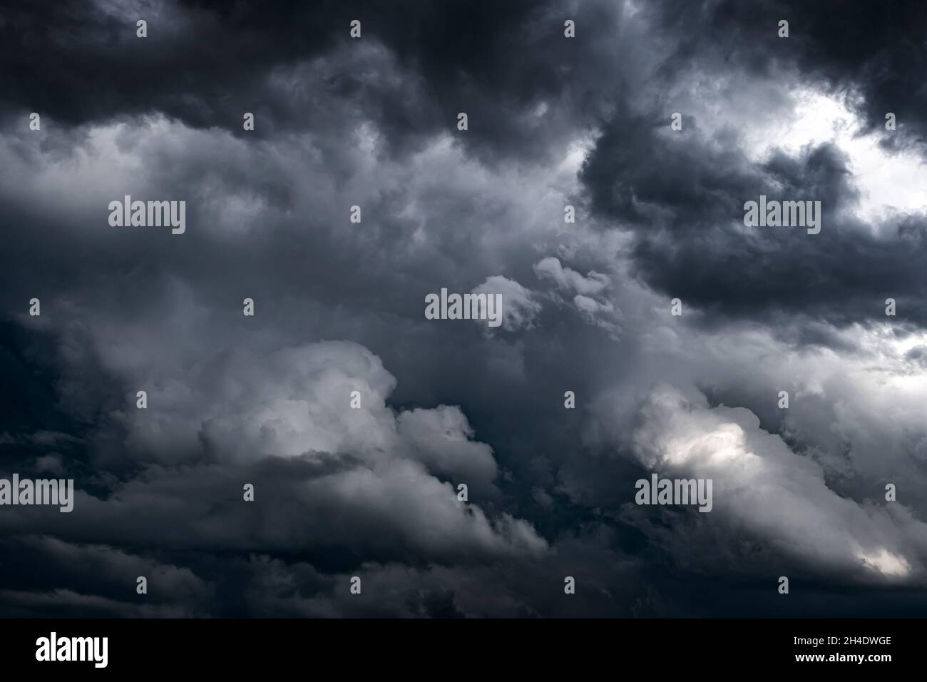 Dramatic Dark Clouds before Thunder Storm and Rain Stock Photo - Alamy