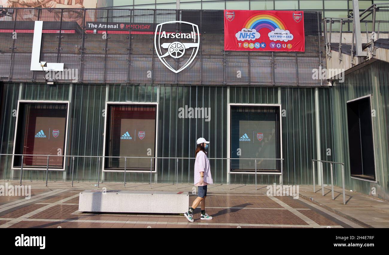 adidas discount for nhs