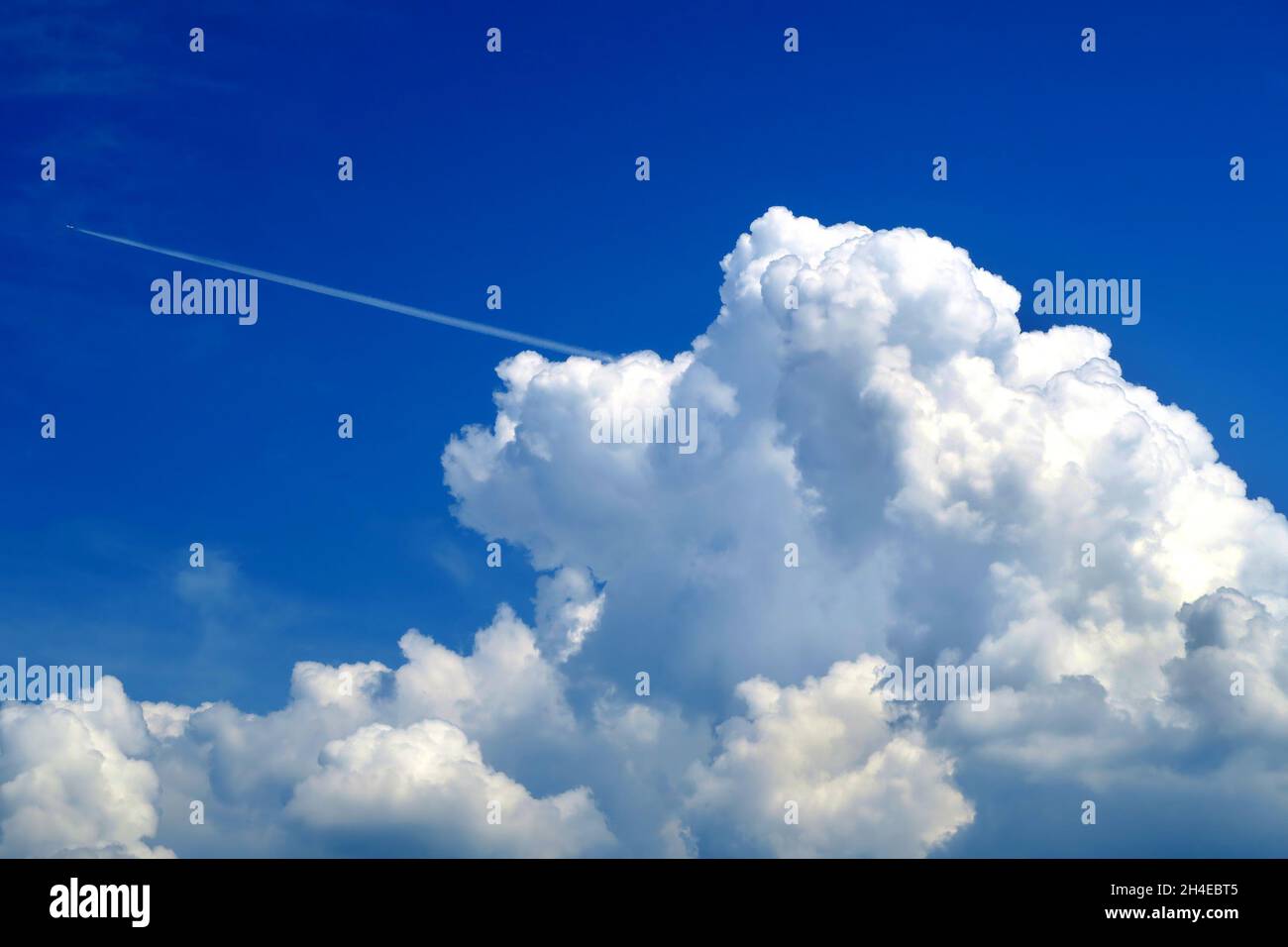 Dramatic Cloudscape Background with Blue Sky Stock Photo - Alamy