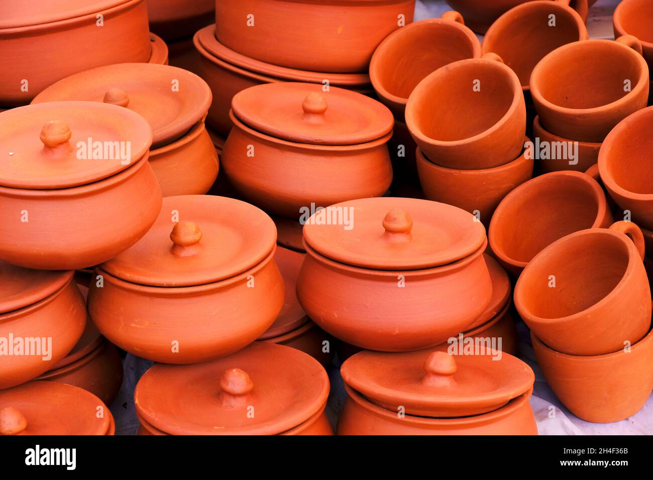 Indian Made Clay Pressure Cooker Stock Photo - Image of accessory