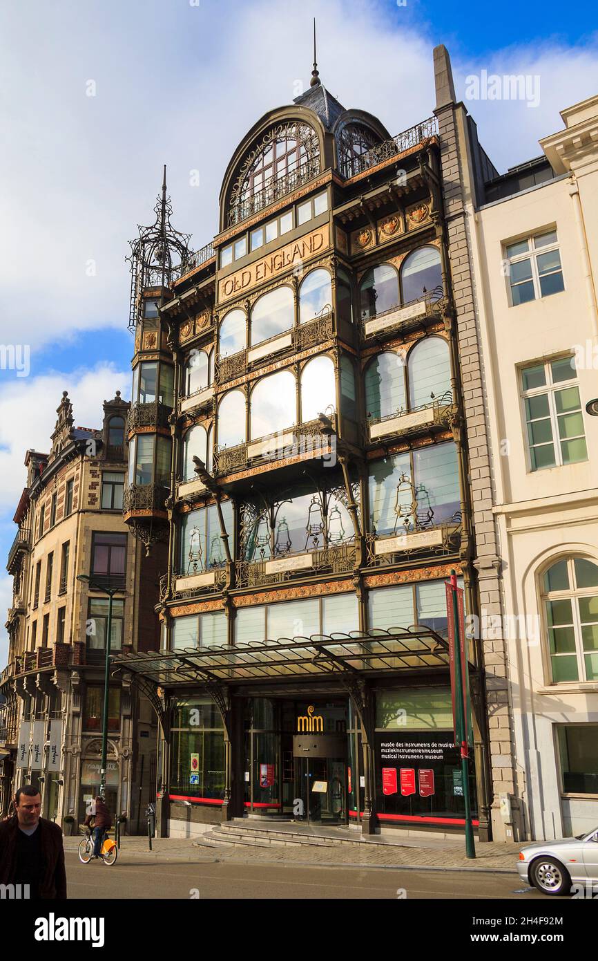 Art nouveau architecture brussels hires stock photography and images