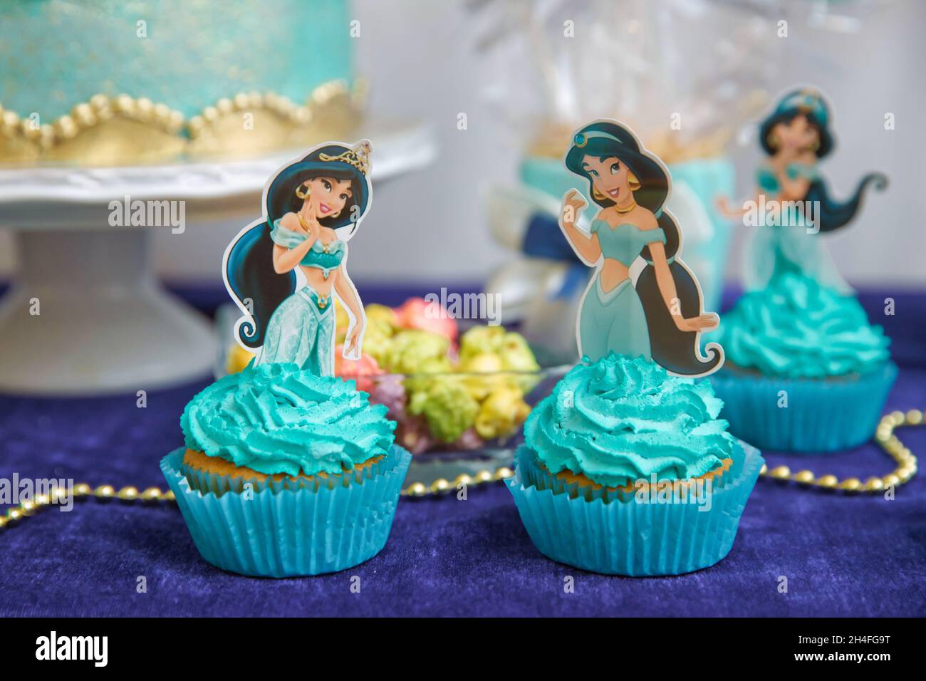 Page 11 Aladin High Resolution Stock Photography And Images Alamy
