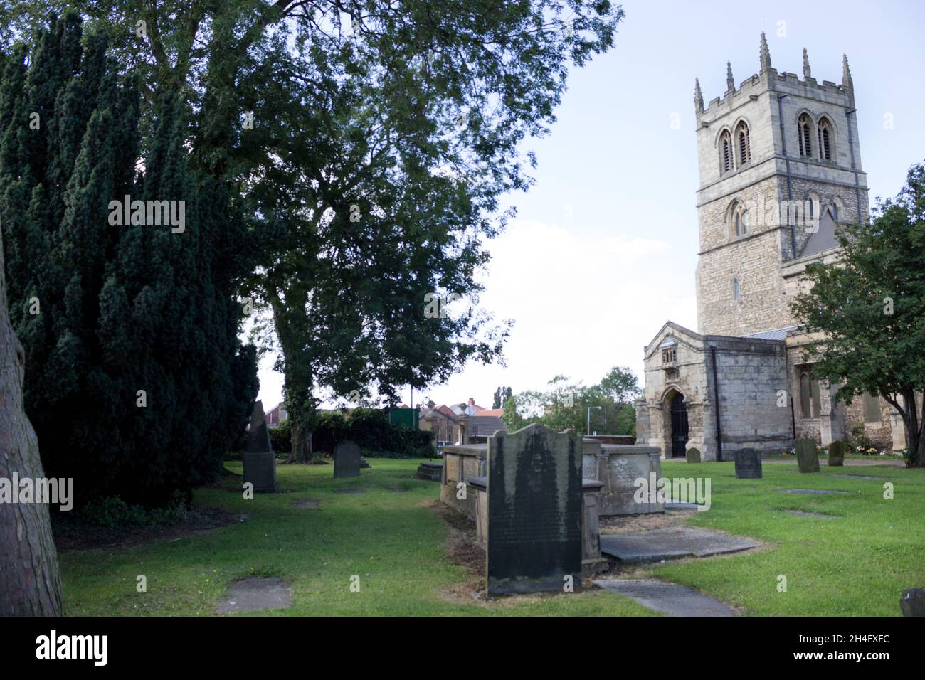 England, Church, Place of Worship, Religion, Holy Place, Trees, Sunshine, Cemetery, Burial Ground, Graves, Churchyard, Holy Place, Faith Stock Photo