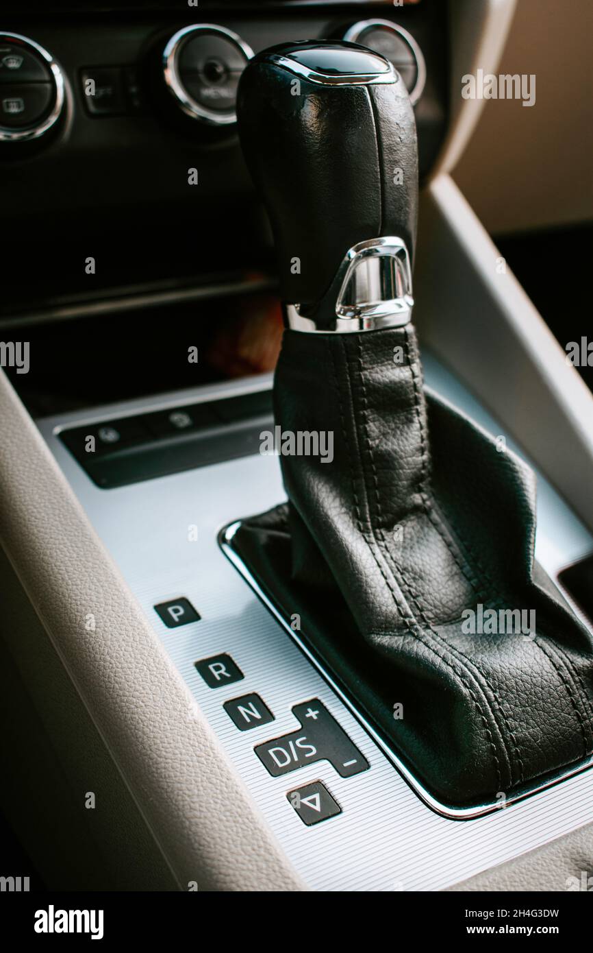 Gear lever car hires stock photography and images Alamy