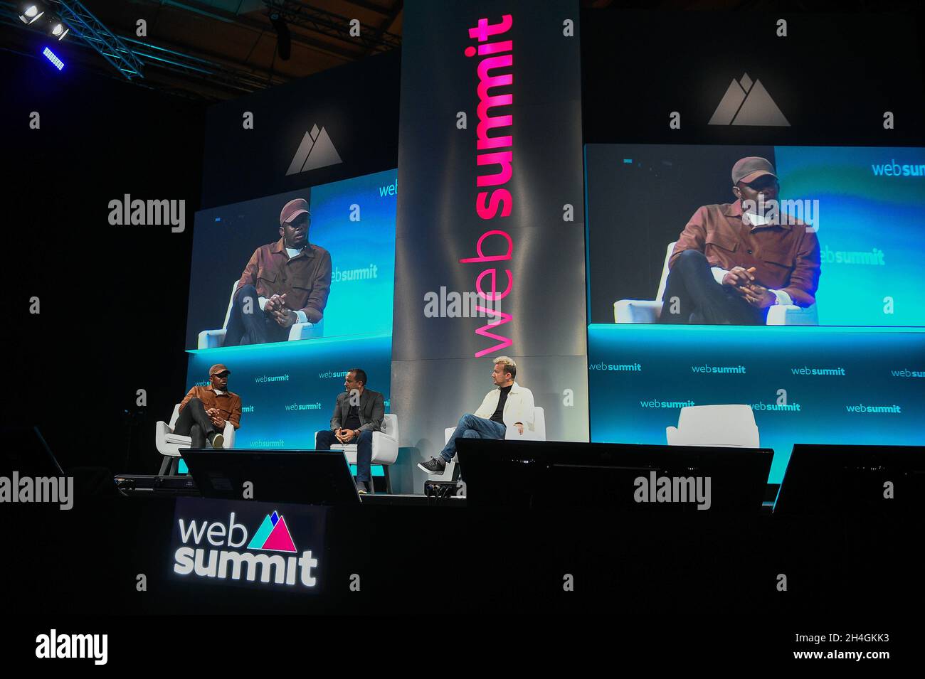 Lisbon, Portugal. 02nd Nov, 2021. Samuel Eto'o, Footballer and Philanthropist at The Samuel Eto'o Foundation (L) and Alex Kay-Jelski, Editor-in-chief at The Athletic UK (R), address the audience during the second day of the Web Summit 2021 in Lisbon. Credit: SOPA Images Limited/Alamy Live News Stock Photo