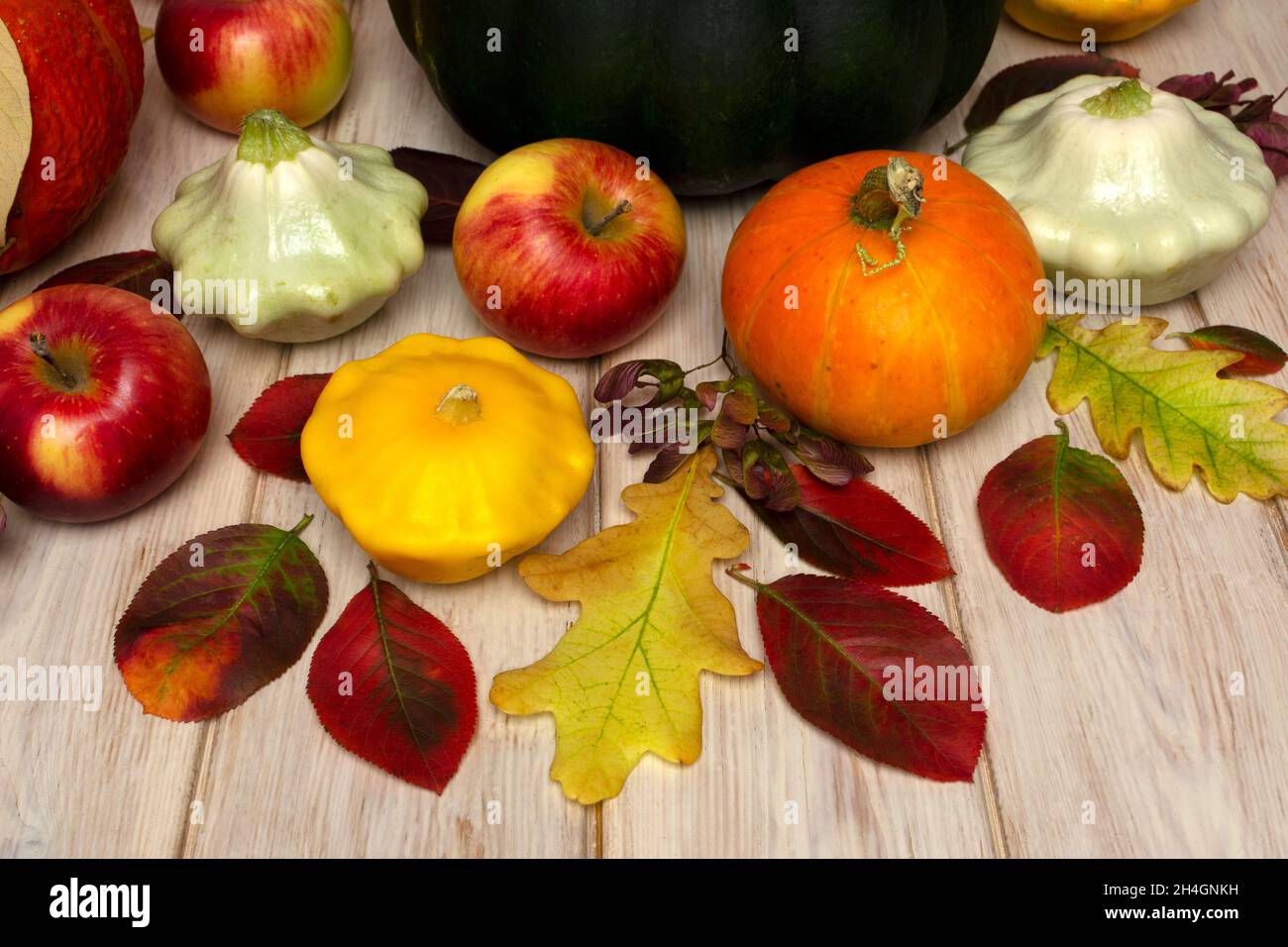 Autumn brunch table in the backyard with pumpkin and yellow decor Stock  Photo - Alamy