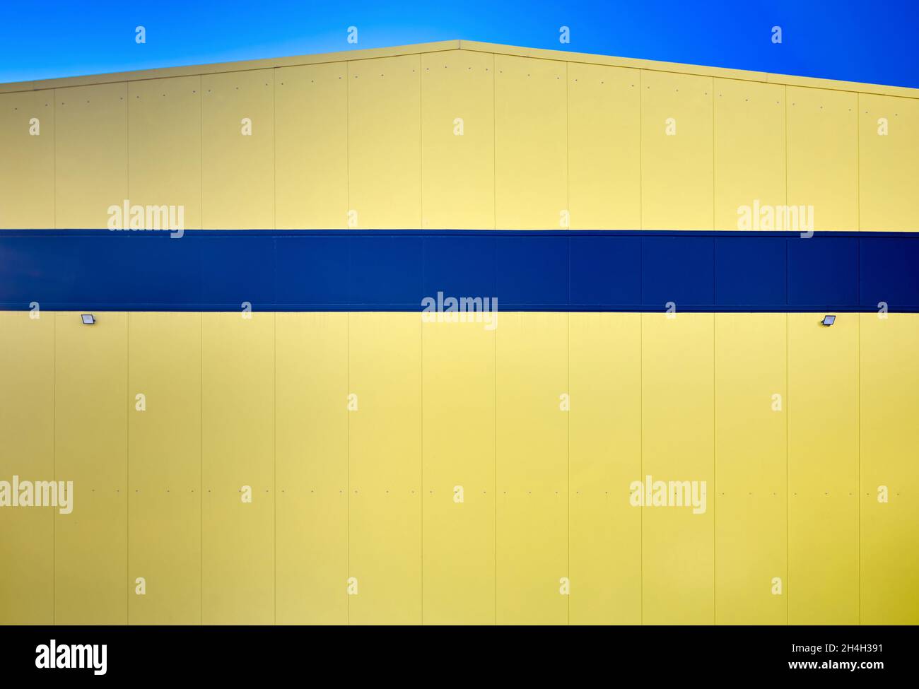 Aluminium composite panel cladding hires stock photography and images