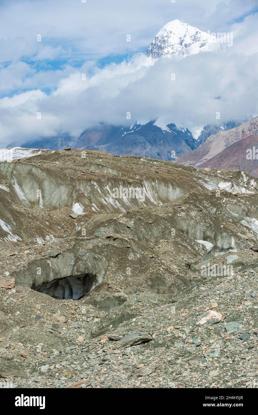 Engilchek Glacier and Khan Tengri Mountain, Central Tian Shan Mountains, border between Kyrgyzstan un, Kyrgyzstan, China Stock Photo