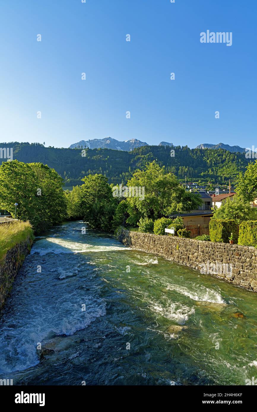 Fluß, Talbach, Dachsteinmassiv Stock Photo