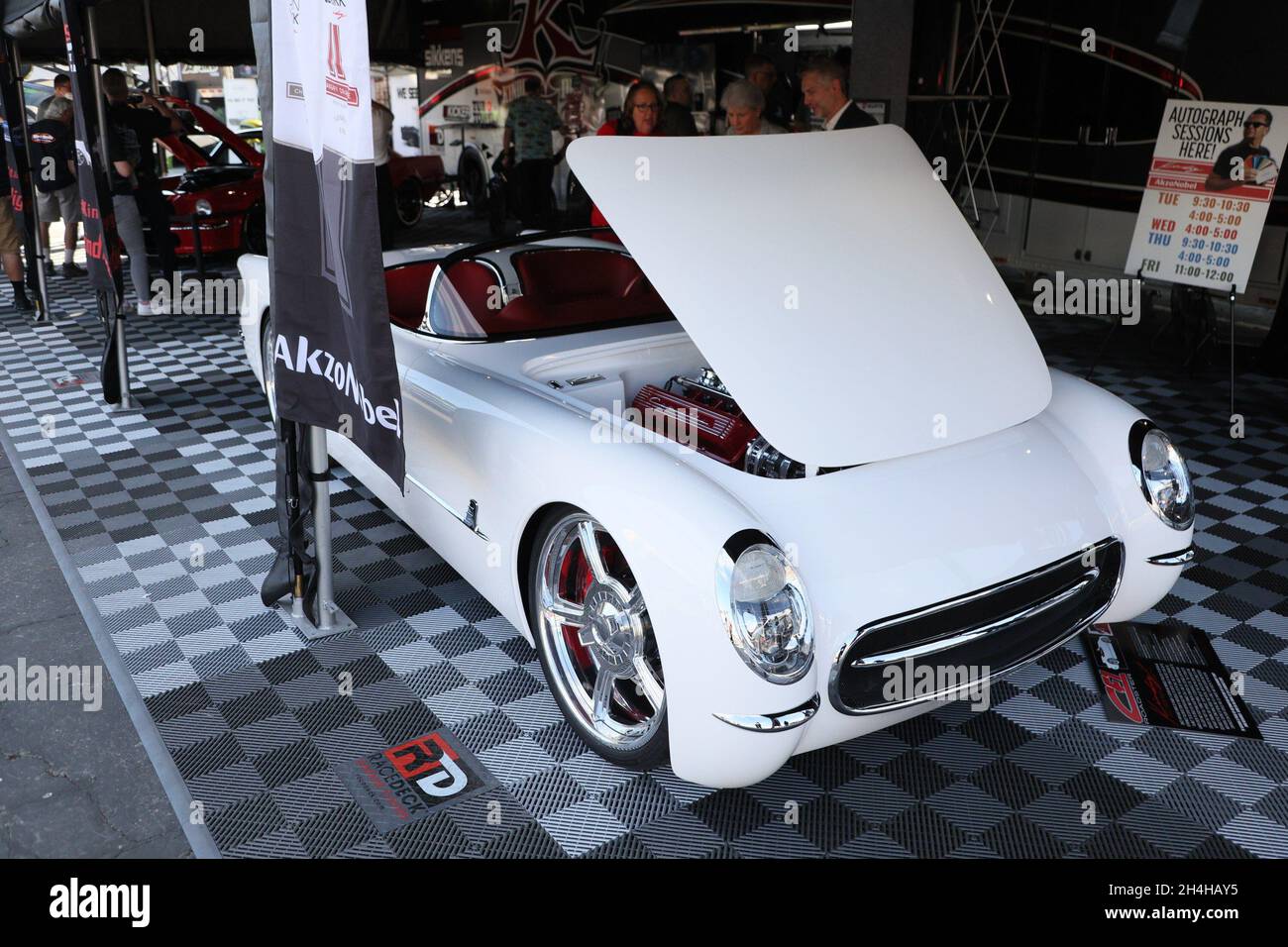 Las Vegas, NV, USA. 2nd Nov, 2021. 1953 Corvetteinspired carbonfiber