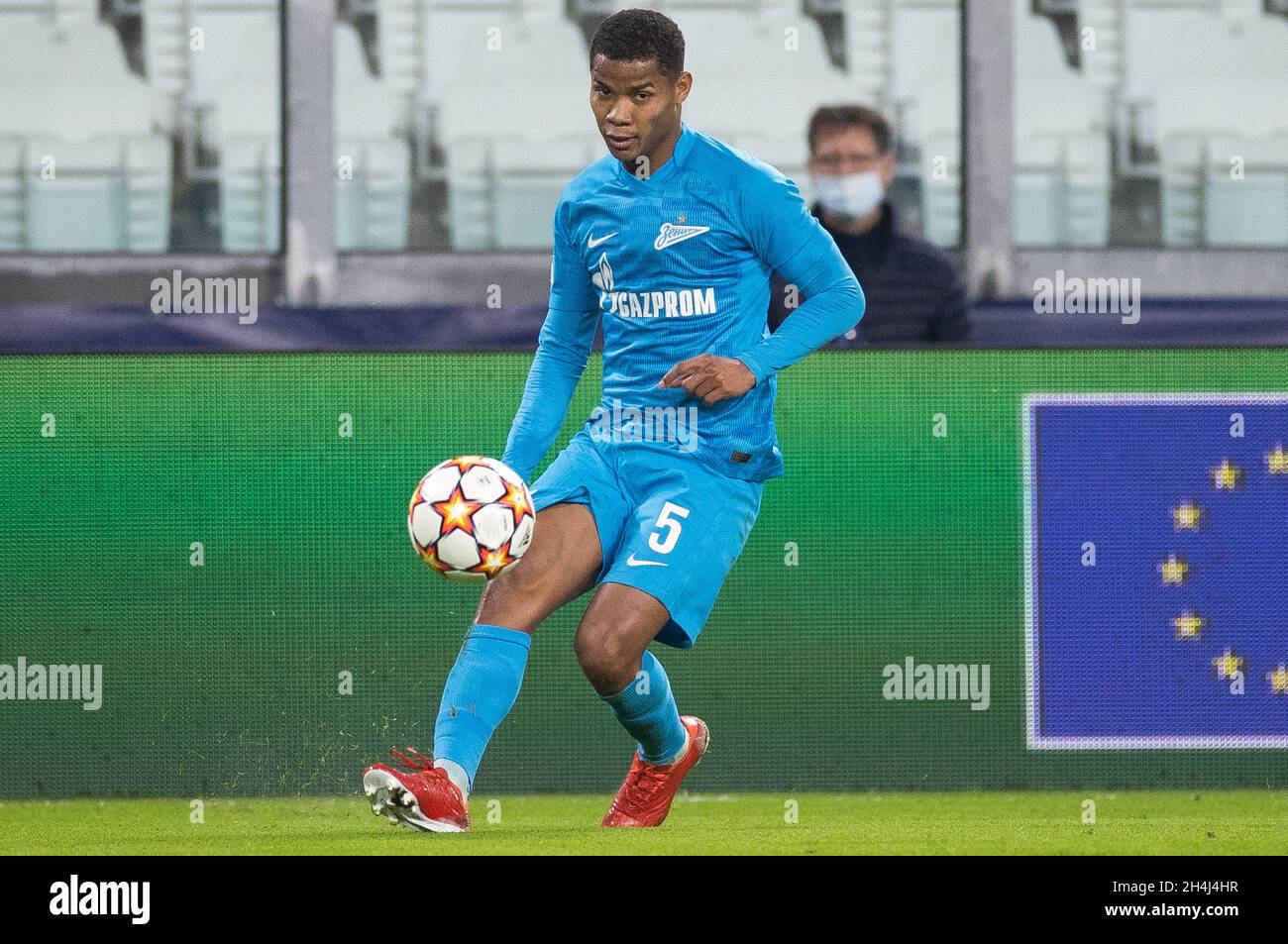 TURIN, ITALY - NOVEMBER 02: Wílmar Barrios of Zenit St. Petersburg during the UEFA Champions League group H match between Juventus and Zenit St. Petersburg at  on November 2, 2021 in Turin, Italy. (Photo by MB Media) Stock Photo