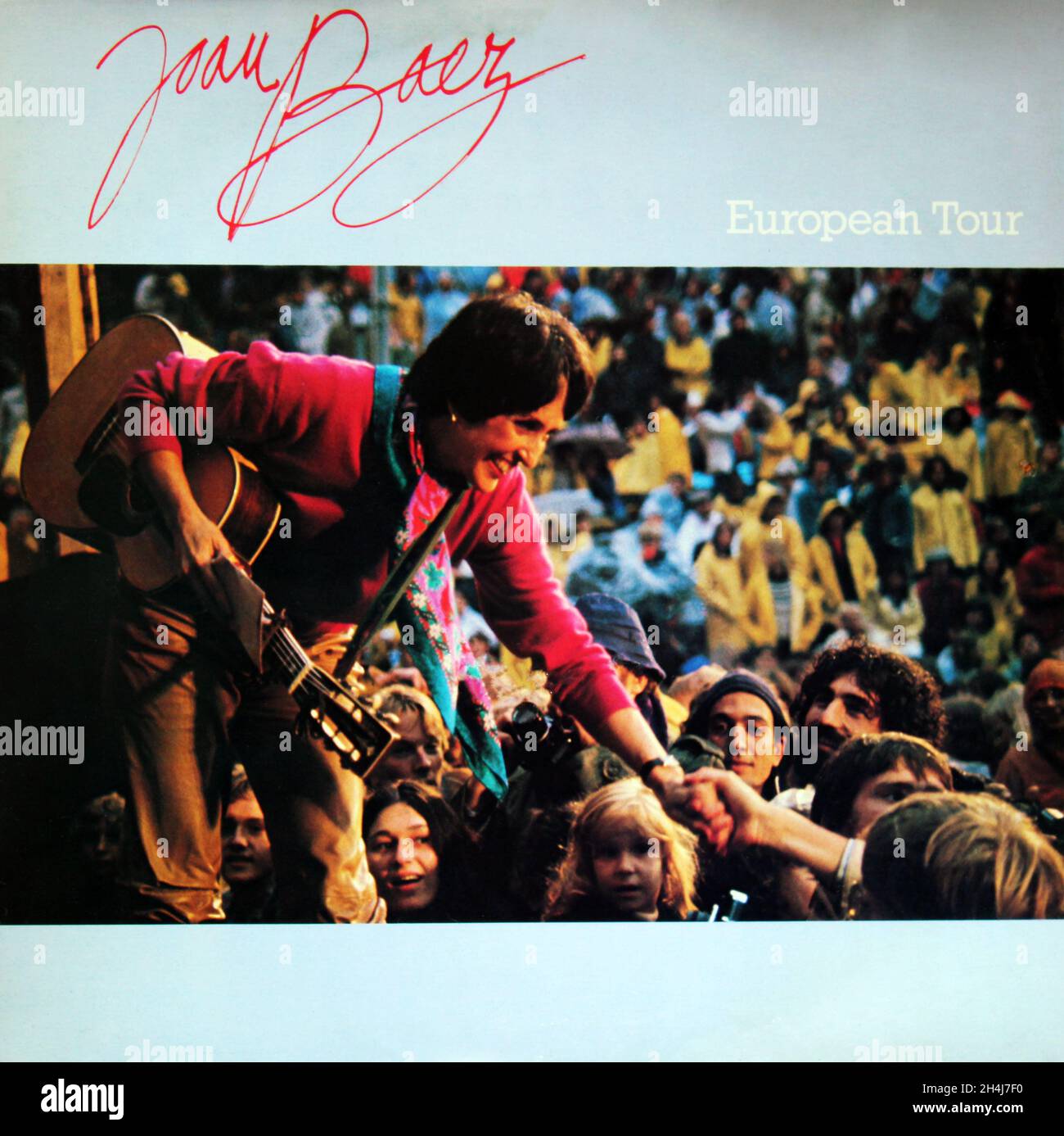Joan Baez: 1980. LP front cover: European Tour Stock Photo