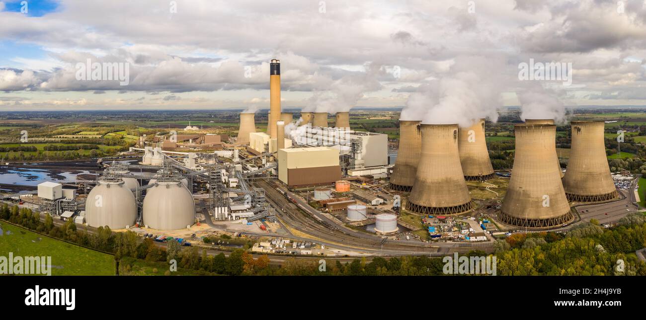 DRAX POWER STATION, UK - NOVEMBER 2, 2021. aerial panorama of Drax Power Station a coal fired station in the UK generating non renewable energy Stock Photo
