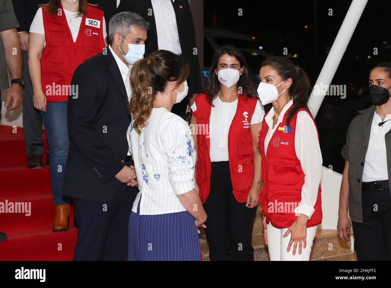 02-11-2021 Paraguay Queen Letizia, with Paraguay first lady Silvana ...
