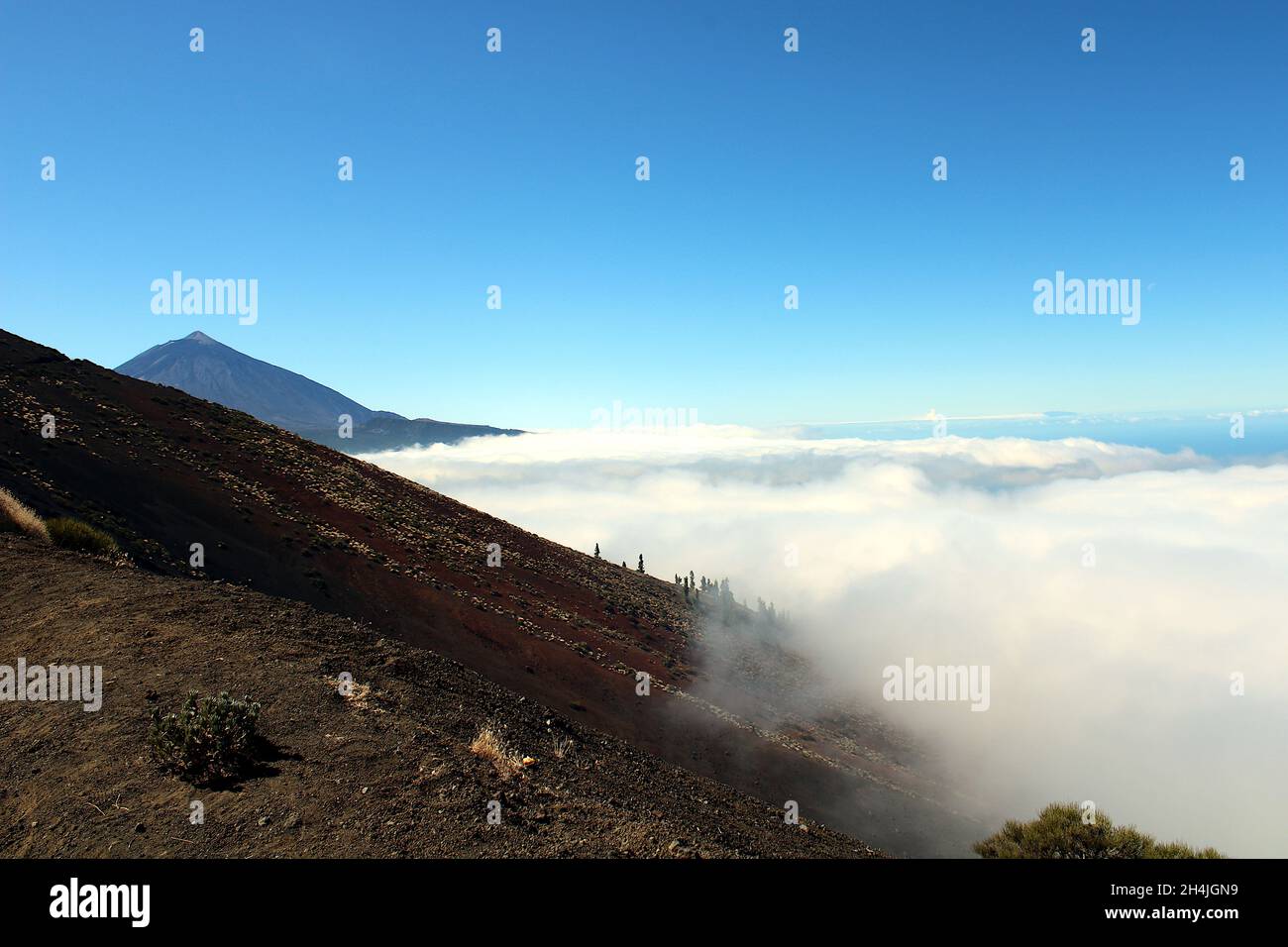 Mar de nubes desde el Teide Stock Photo