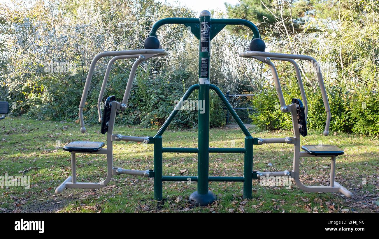 Outdoor Gym equipment Stock Photo Alamy