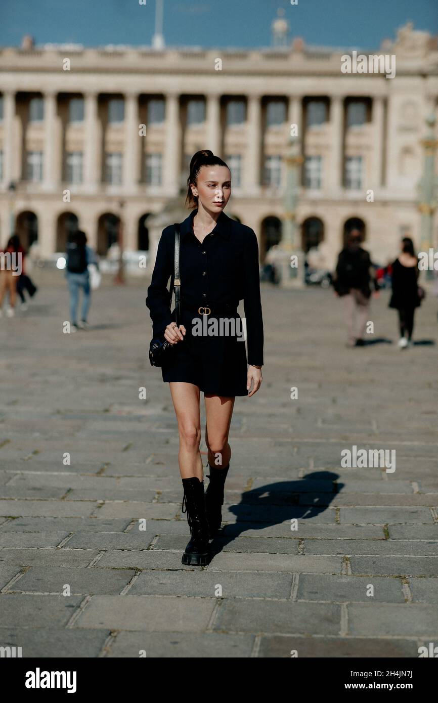 Street style, Mary Leest arriving at Dior Spring Summer 2022 show, held