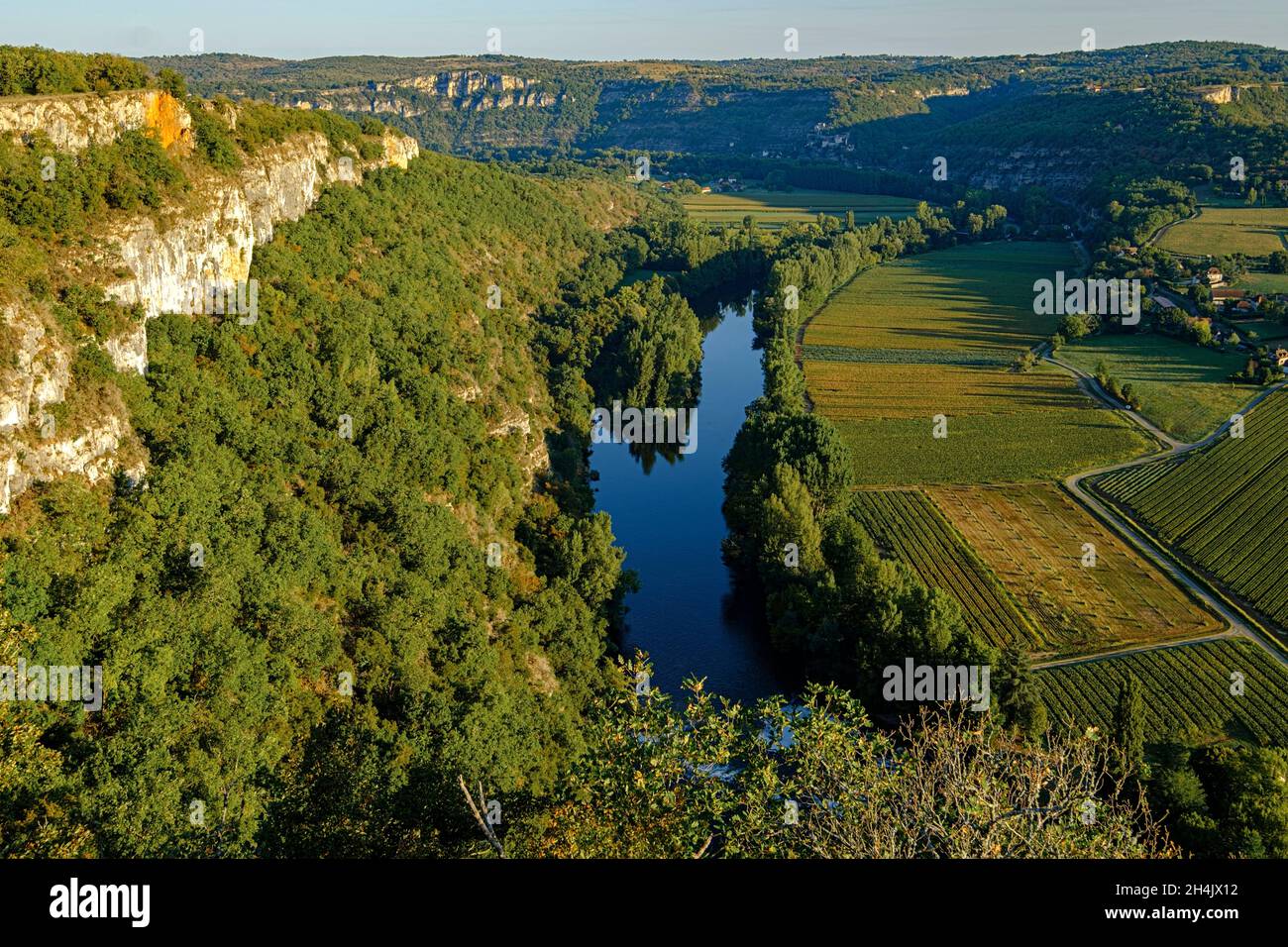 France, Lot, Lot river valley, near SaintCirq Lapopie, The Saut de la