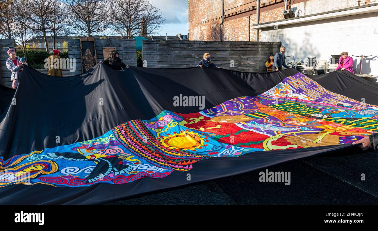 Hidden Gardens, Glasgow, Scotland, UK, 03 November 2021. COP26: ORIGINS, a year-long Indigenous and art and culture festival which promotes climate change action during the conference. Pictured: the Mola sail appliqué work by Guna women from Panama Stock Photo