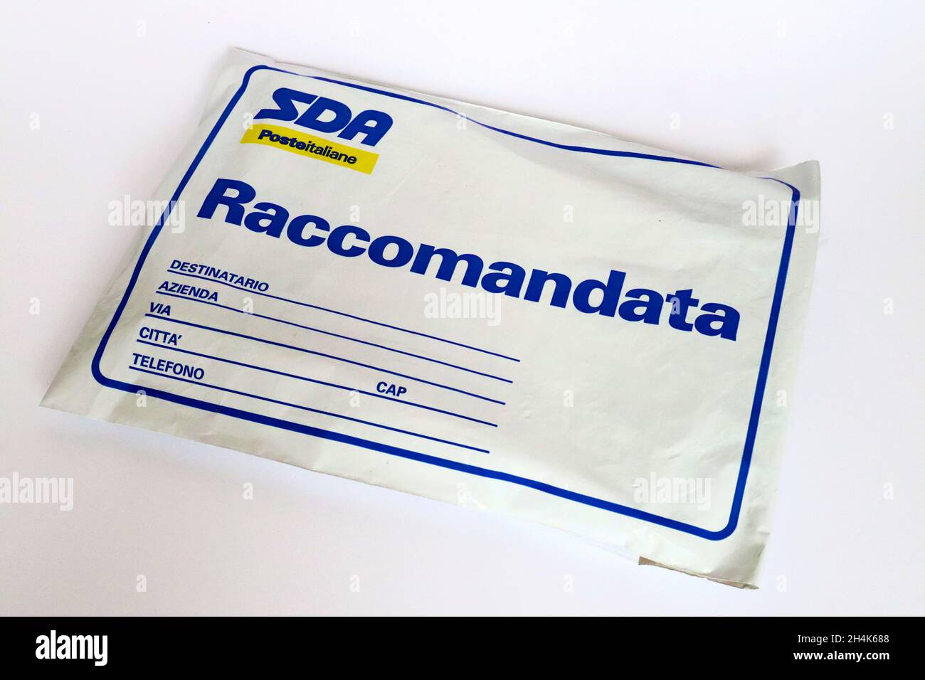 SDA Registered Parcel. SDA Express Courier is a service delivery of the  Italian Post Stock Photo - Alamy
