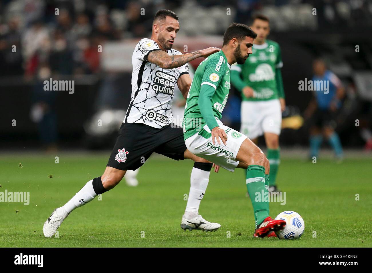 SÃO PAULO, SP - 01.11.2021: CORINTHIANS X CHAPECOENSE - Renato Augusto during the game between Corinthians and Chapecoense held at Neo Química Arena in São Paulo, SP. The match is valid for Round 29 of Brasileirão 2021. (Photo: Marco Galvão/Fotoarena) Stock Photo