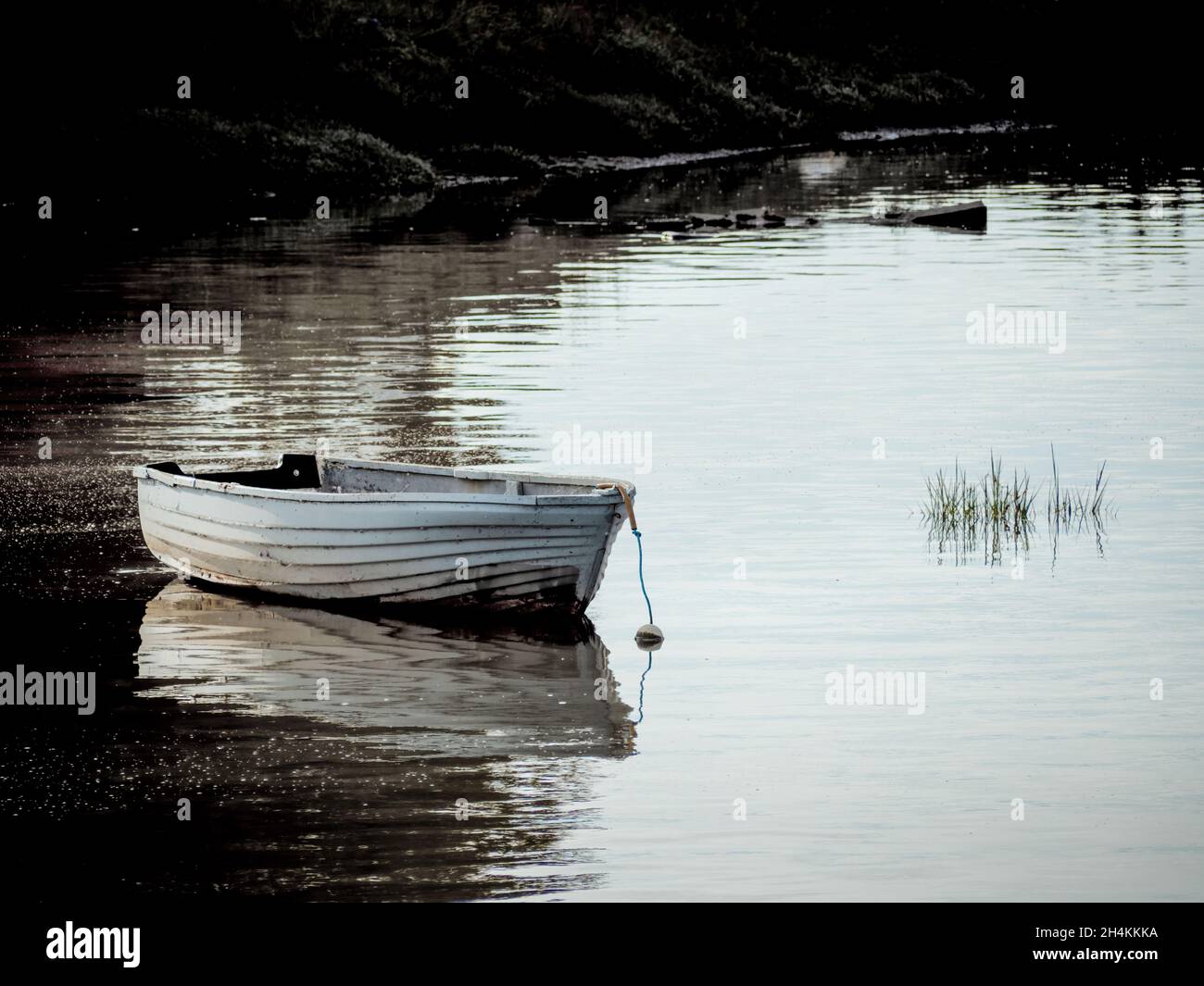Empty rowing boat hi-res stock photography and images - Alamy