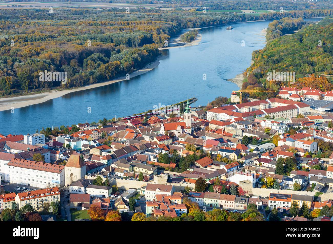 Hainburg an der Donau: old town of Hainburg, river Donau (Danube) in Donau, Niederösterreich, Lower Austria, Austria Stock Photo