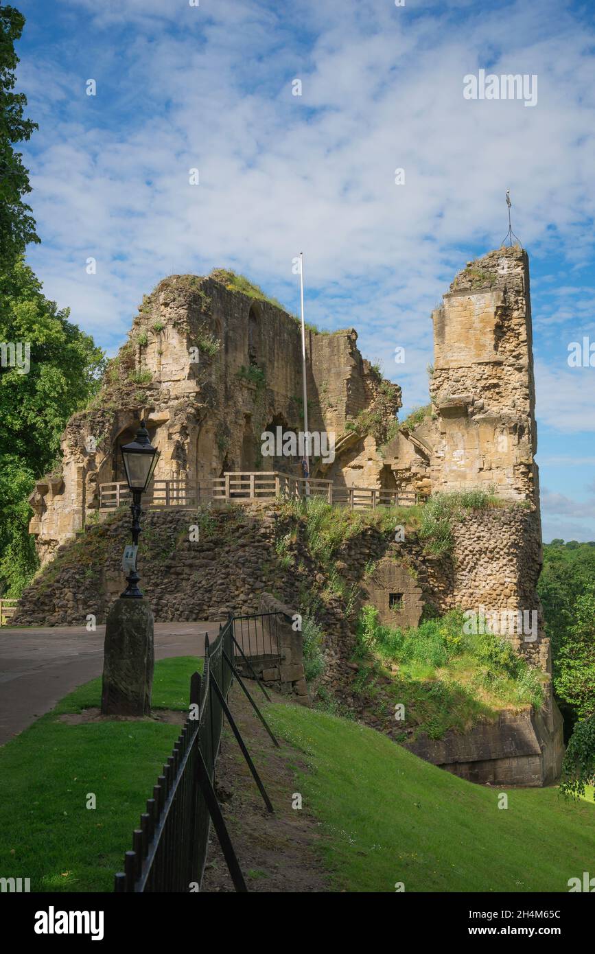 Knaresborough Castle, view in summer of the King's Tower, a prominent feature of the ruins of Knaresborough Castle, North Yorkshire, England, UK Stock Photo