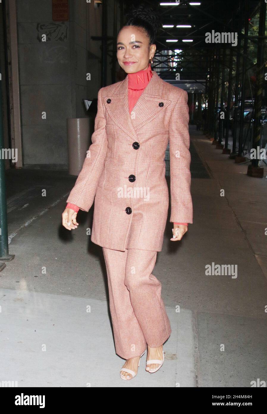 New York, NY, USA. 03rd Nov, 2021. Lauren Ridloff seen at the Tamron