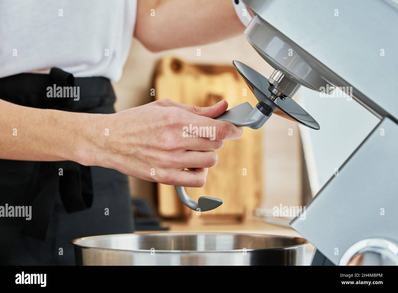 Food processor dough hook tool hires stock photography and images Alamy