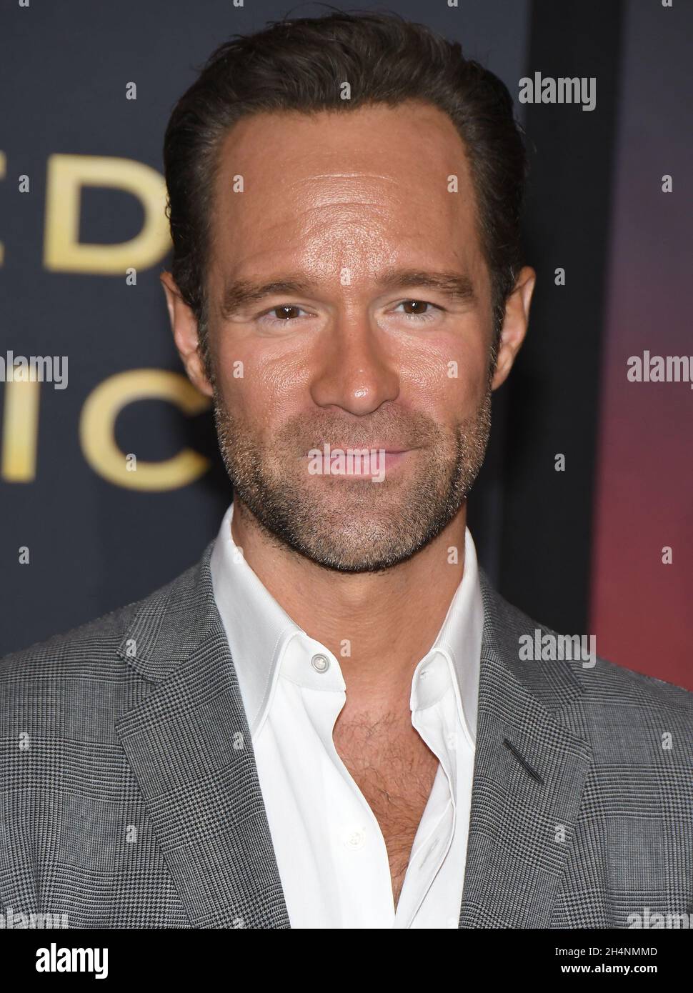 Chris Diamantopoulos arrives at the Netflix's RED NOTICE World Premiere(09)