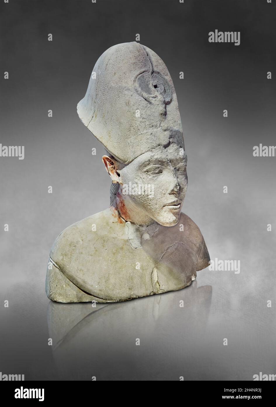 Egyptian statue sculpture of king Akhenaton, 1353–1336 BC, 18th Dynasty, limestone. Louvre Museum inv E11076.  Pharaoh Akhenaten, also spelled Echnato Stock Photo