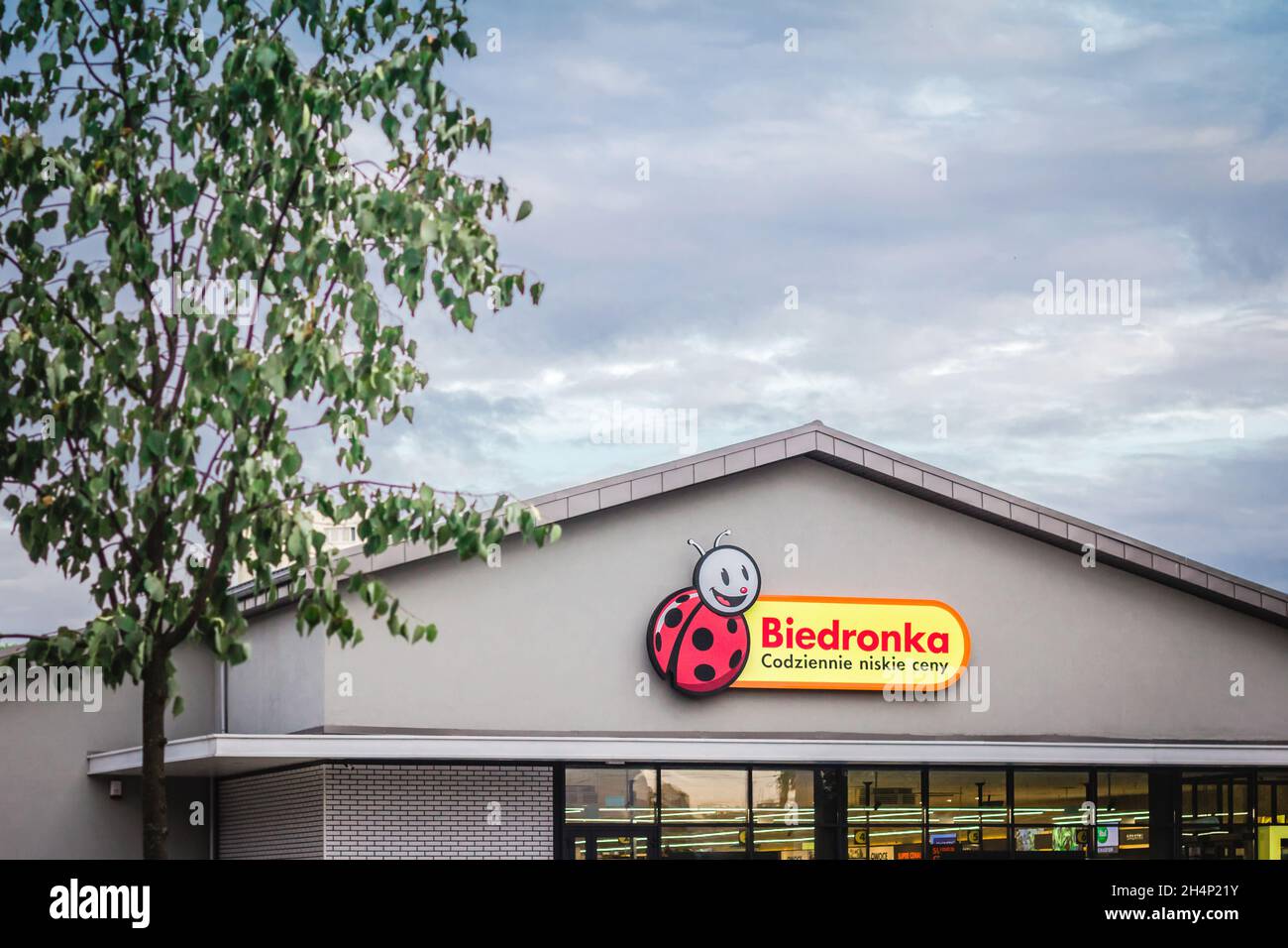 POLAND, BYDGOSZCZ - May 27, 2019: Logo Biedronka . Largest discount ...