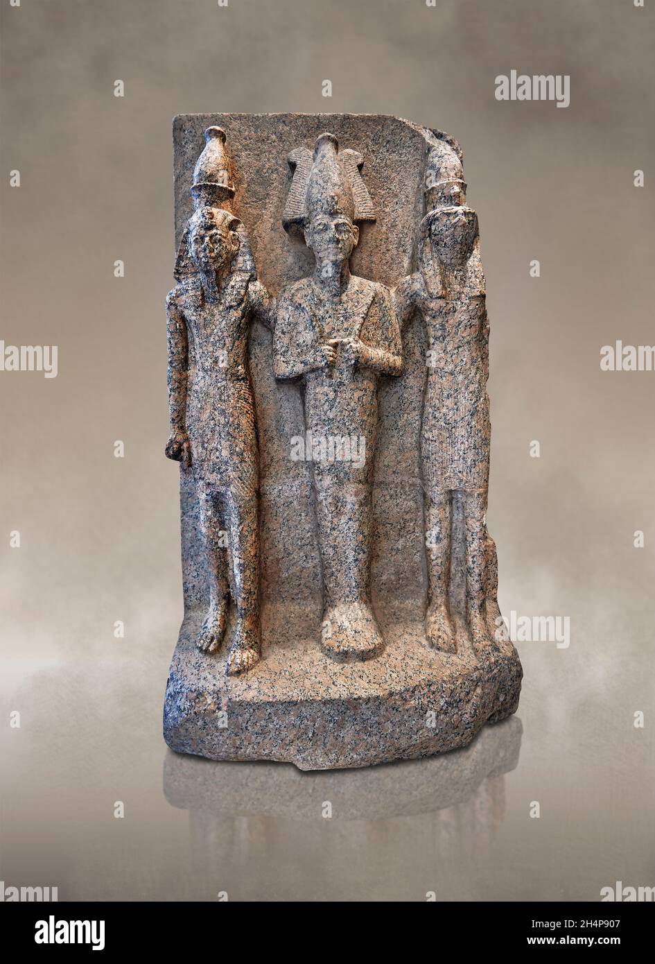 Egyptian statue sculpture of Osiris, Horus and a pharaoh, 11861069