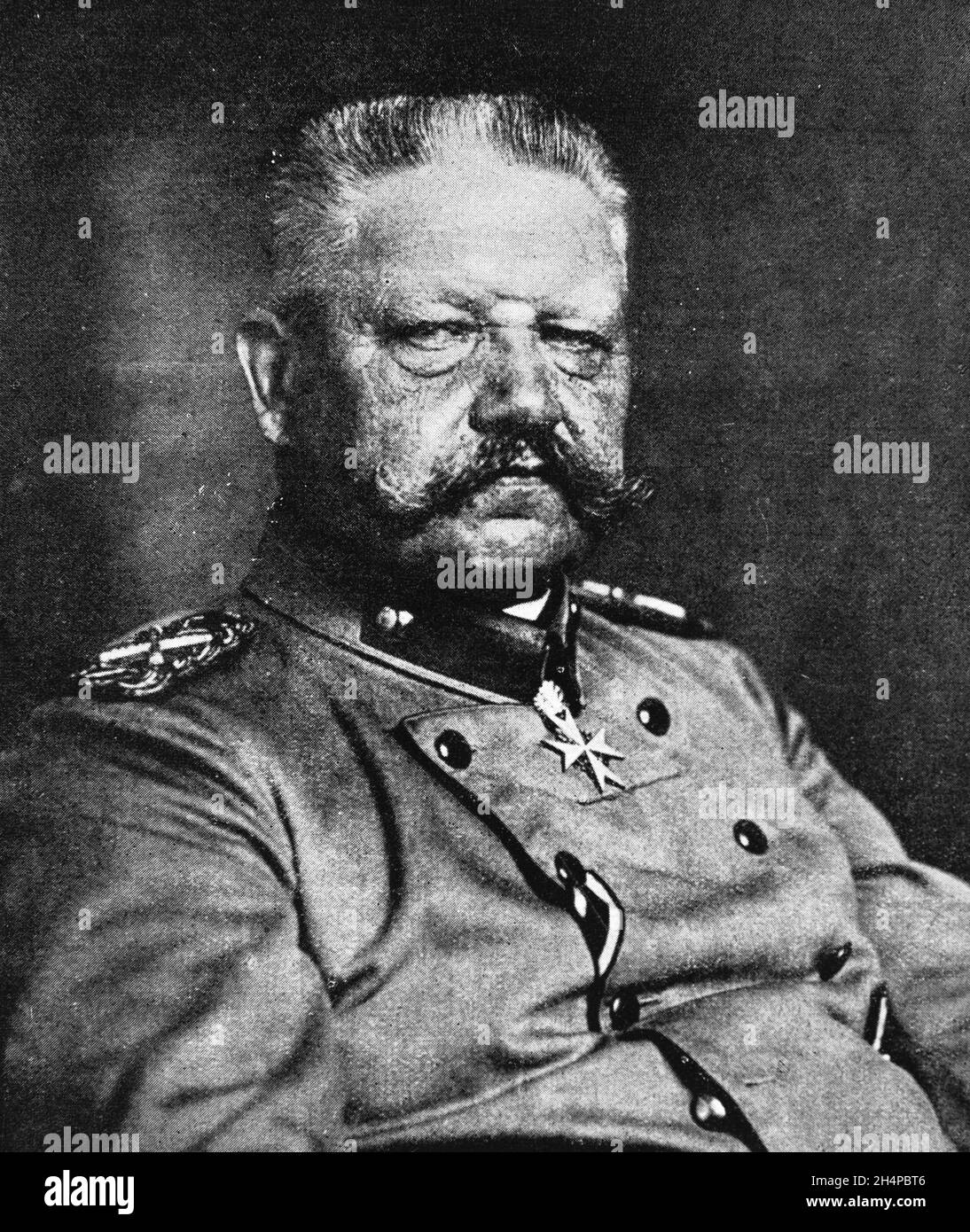 Generalfeldmarschall von Hindenburg, 1916, Germany Stock Photo - Alamy