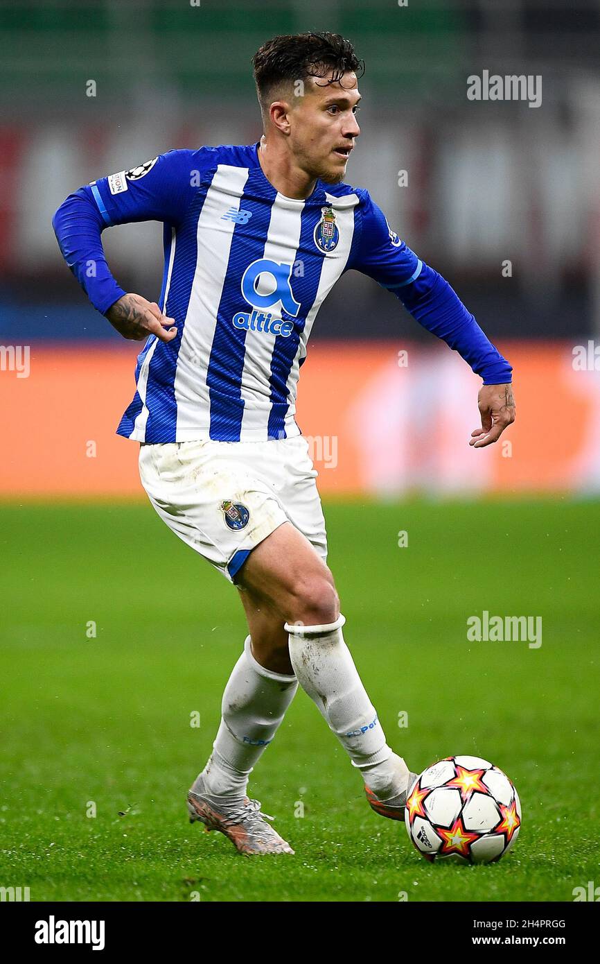 Milan, Italy. 03 November 2021. Otavio of FC Porto in action during the UEFA Champions League football match between AC Milan and FC Porto. Credit: Nicolò Campo/Alamy Live News Stock Photo