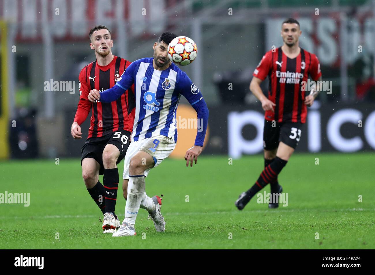 Milan faz forcing por Taremi, FC Porto resiste 