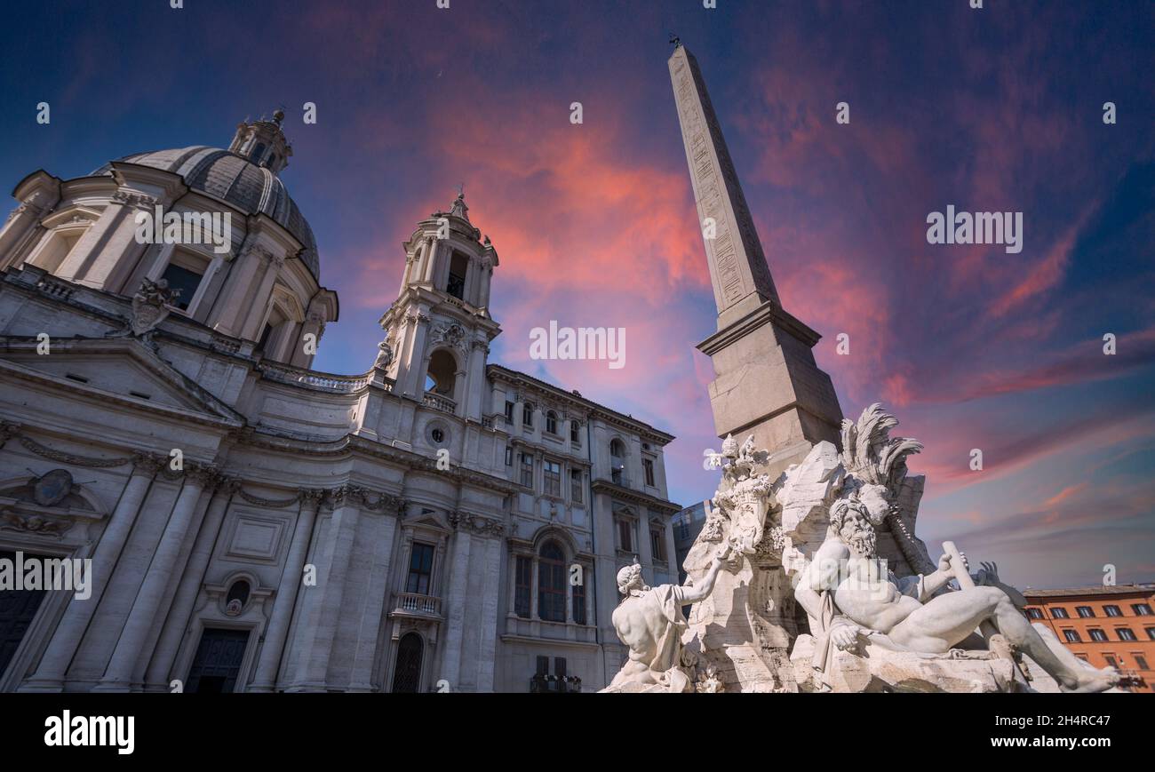 Napolean Square Rome Famous Navona square in Rome, Italy Stock Photo - Alamy