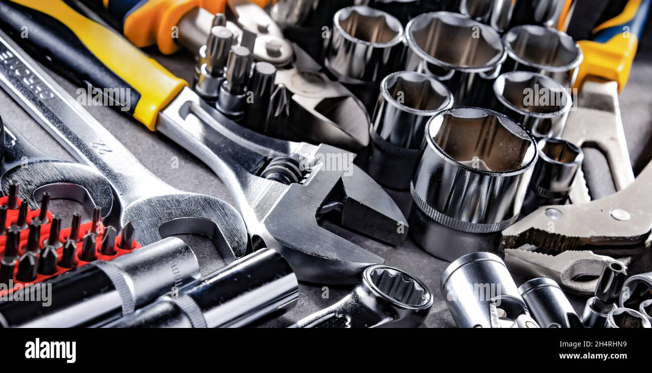 Composition tools hi-res stock photography and images - Alamy