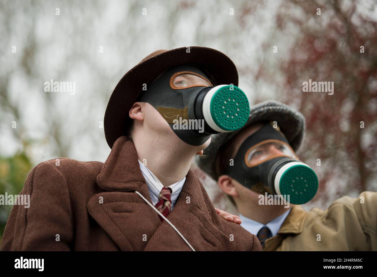 World war gas mask warning hi-res stock photography and images - Alamy